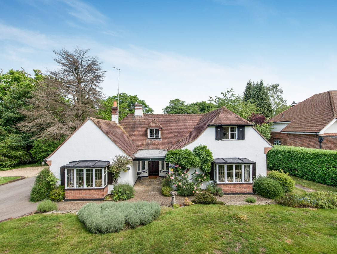 Estate Agents in Chorleywood and Amersham Binks Property For Sale