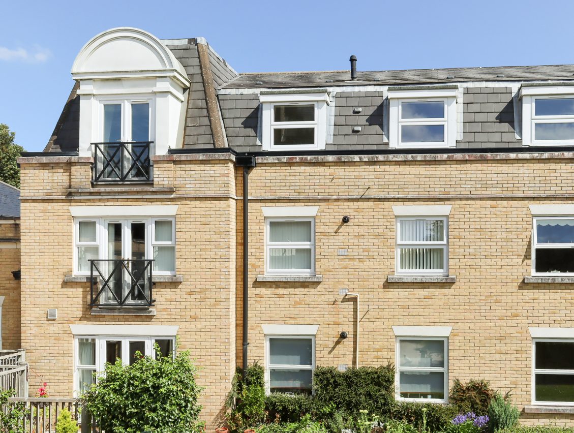 Properties For Sale In Amersham & Chorleywood Binks Estate Agent